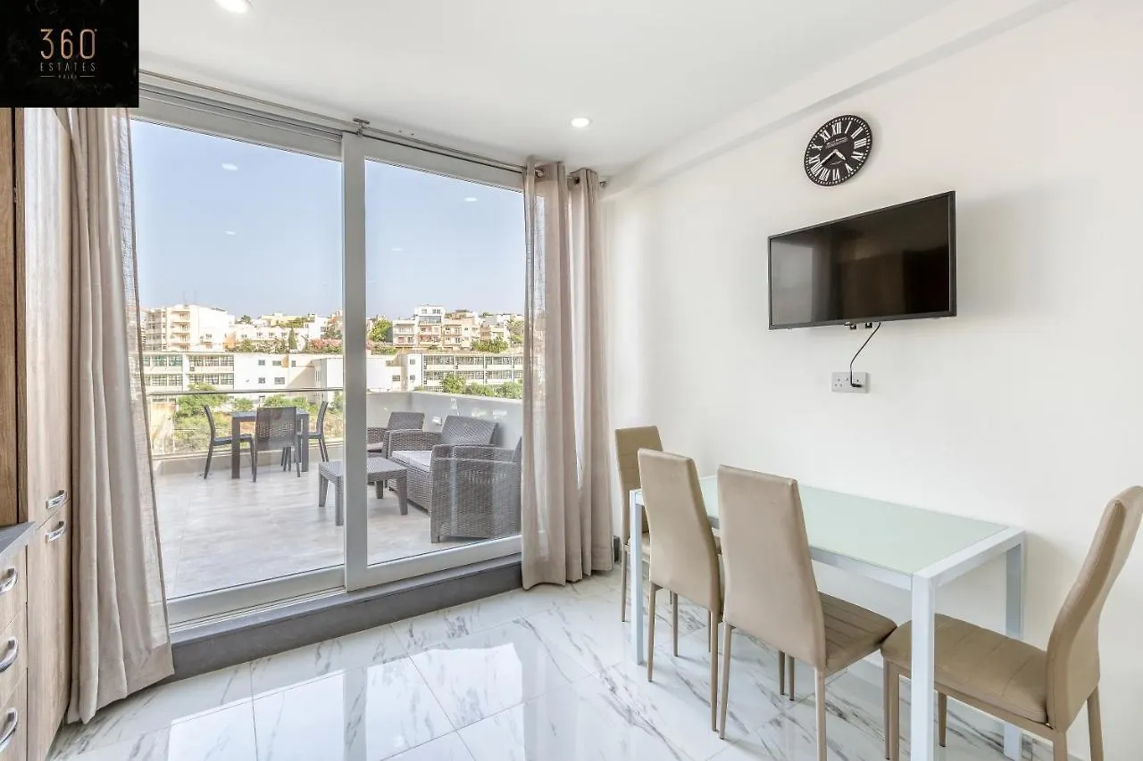 Apartment Beautiful, Spacious Apt With Bbq & Private Terrace By 360 Estates Saint Julian's