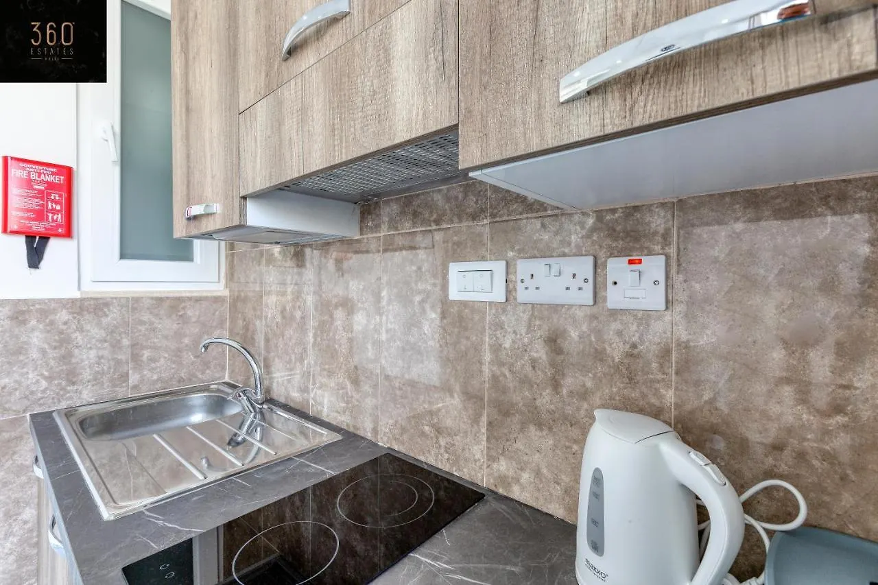 Beautiful, Spacious Apt With Bbq & Private Terrace By 360 Estates Saint Julian's